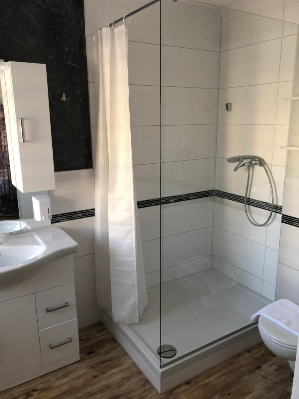 Center Rooms Villach Exterior foto